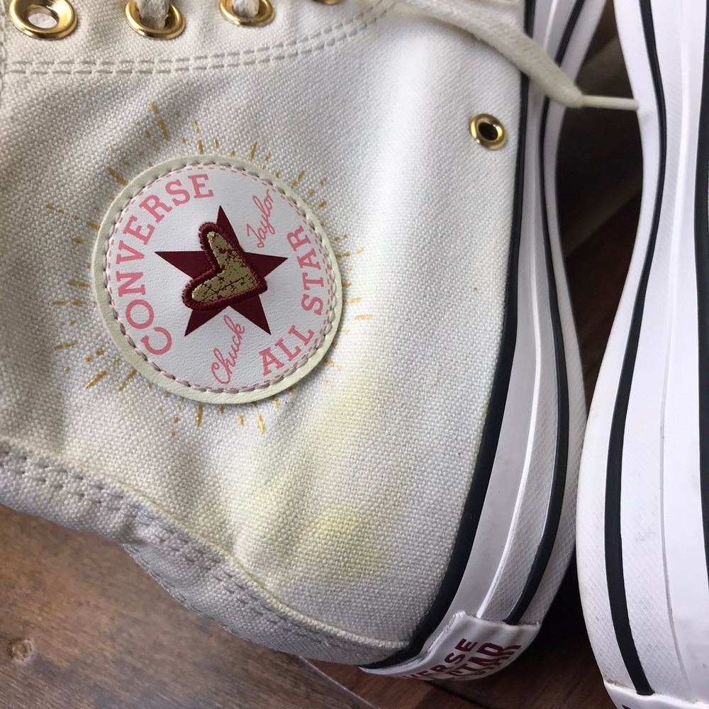 Converse Chuck Taylor All Star High Top Valentines Day Sneakers Women 10 White - Picture 11 of 16